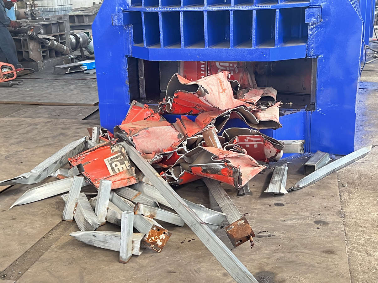 scrap metal shear container type