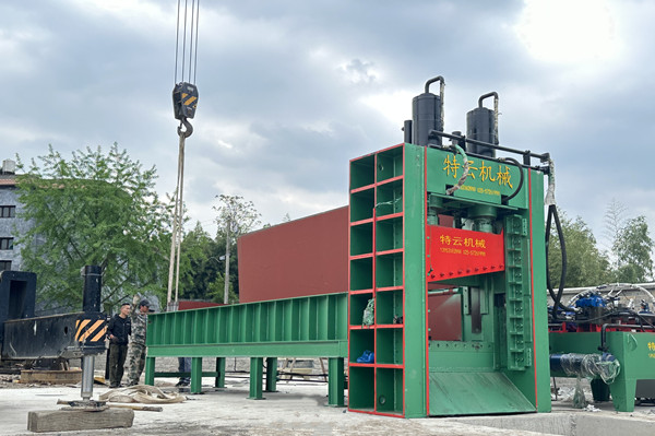 Teyun 400ton Gantry shear installed in the local recycling centre